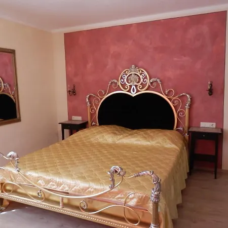 Schlossburg Reiserhof شقة *