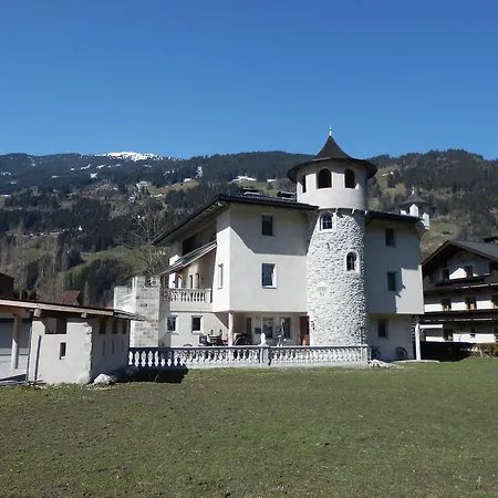 Schlossburg Reiserhof * צל אם צילר